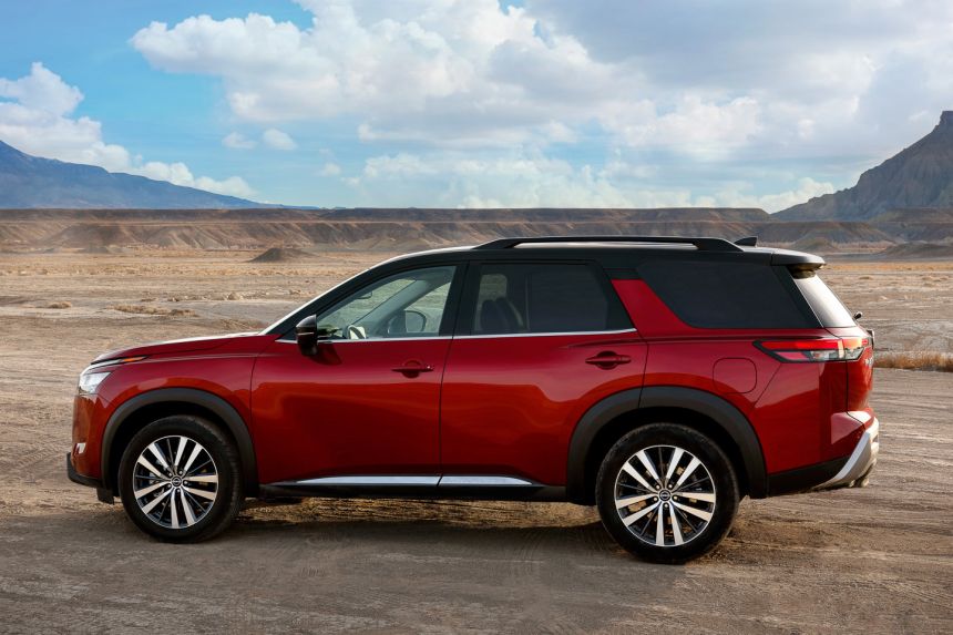 2022 Nissan Pathfinder crossover looks like a proper SUV image