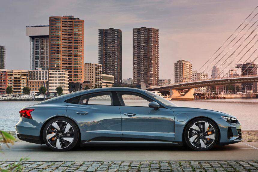 Audi e-Tron GT is more than a rebadged Porsche Taycan image