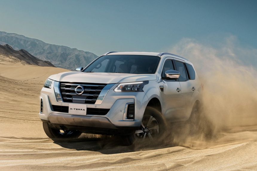 The mid-size SUV wars just got hotter this decade image