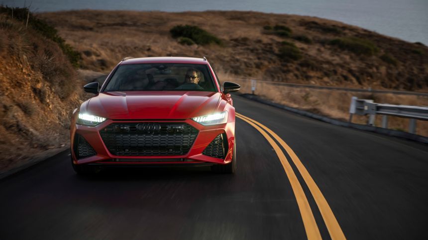 2021 Audi RS 6 Avant: Ge them while they last image