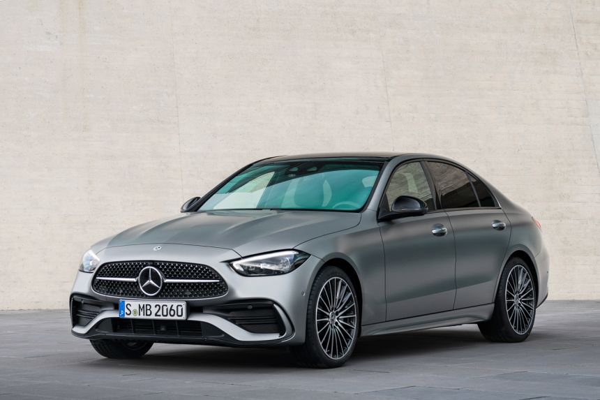 2021 Mercedes-Benz C-Class is (still) a mini S-Class image