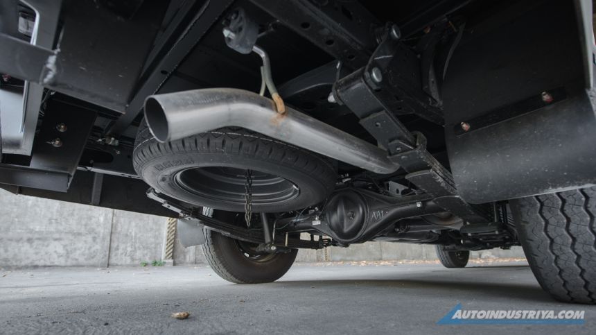 2021 Toyota Hilux Cargo image