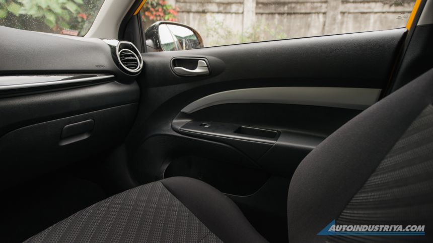 2021 Kia Stonic EX AT image