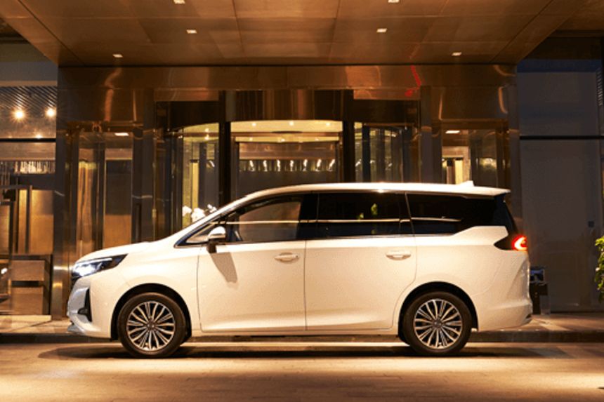 2021 GAC GN6 is a luxury MPV without the price tag image
