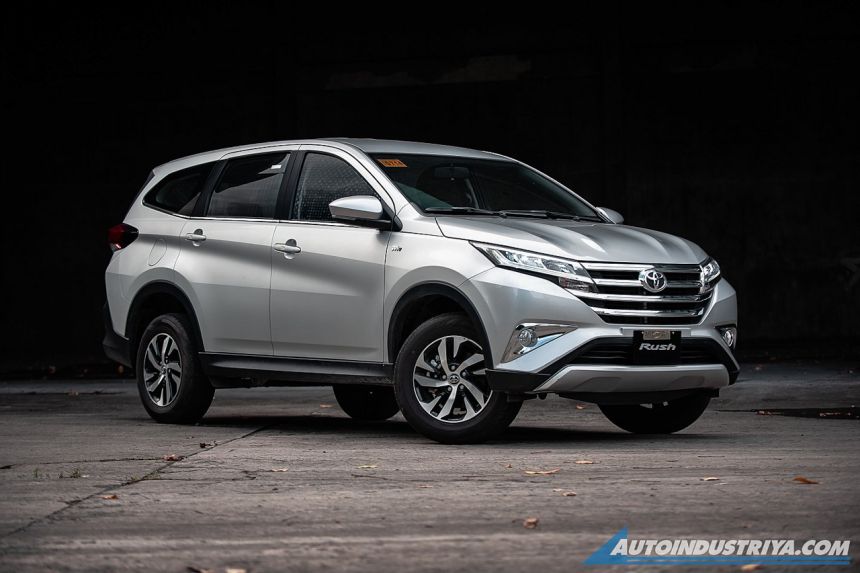 There are several reasons why Toyota dropped the gas Innova image