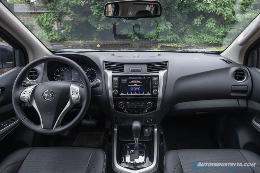 Current Nissan Navara image