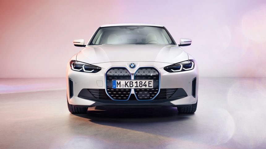 BMW i4 image