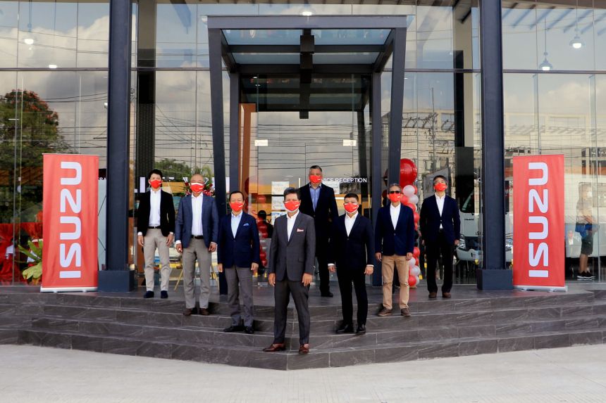 Isuzu Bacoor now open to serve Cavitenos image