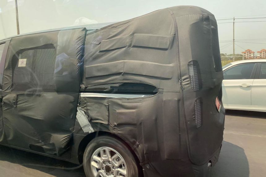 Is the all-new Hyundai Starex already in Thailand? image
