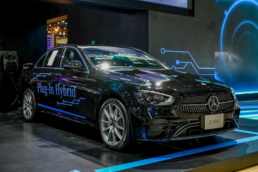 2021 Mercedes-Benz E-Class debuts in Thailand, but when will PH get it? image