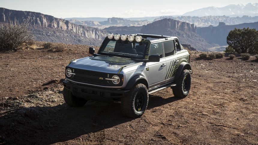 Ford goes all-out modifying the 2021 Bronco, Bronco Sport image