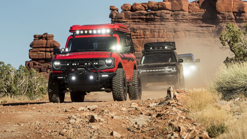 Ford goes all-out modifying the 2021 Bronco, Bronco Sport image