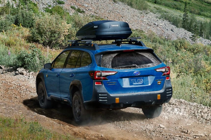 2021 Subaru Outback Wilderness has more ground clearance than a Fortuner image