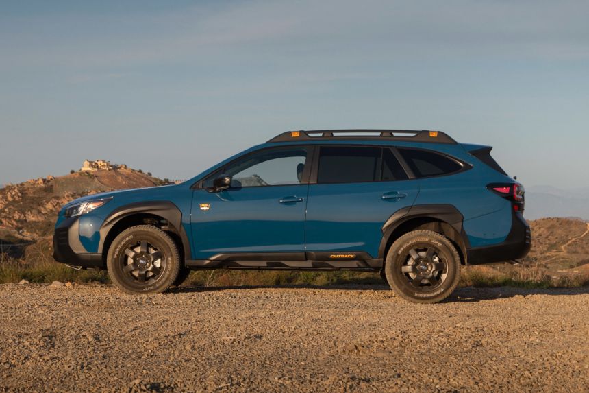 2021 Subaru Outback Wilderness has more ground clearance than a Fortuner image