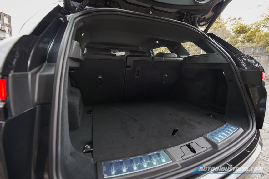 2021 Land Rover Evoque Hybird image