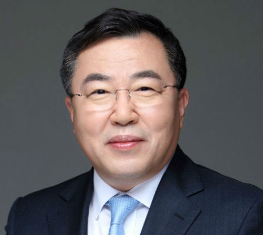 Ssangyong CEO resigns, cites failure to find a new investor image