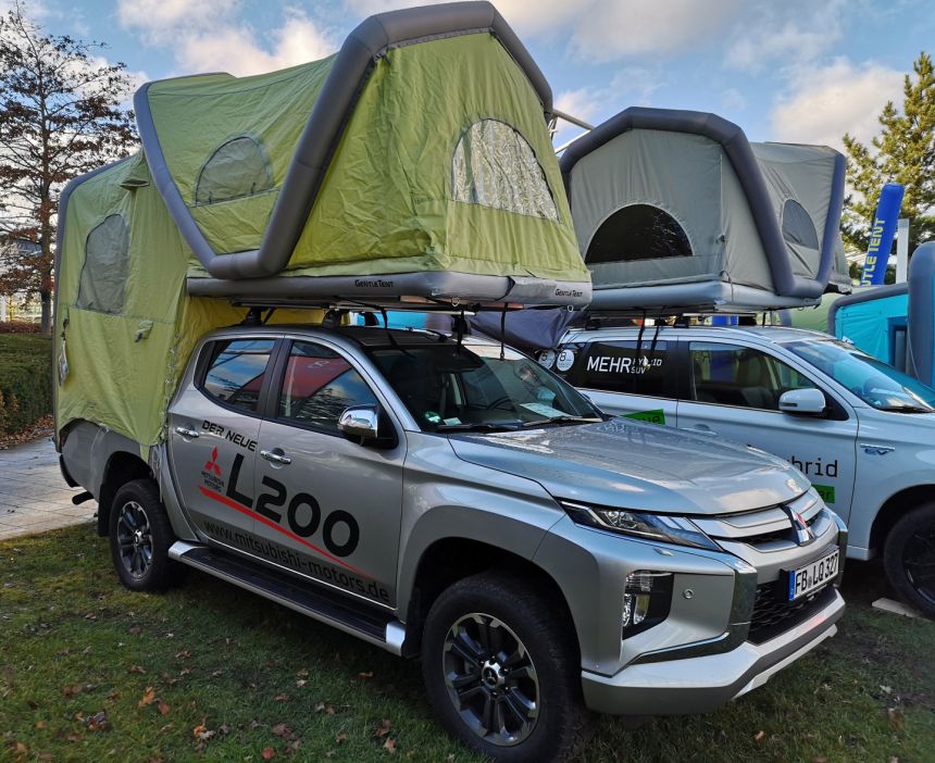 This Mitsubishi Strada comes makes camping easier image