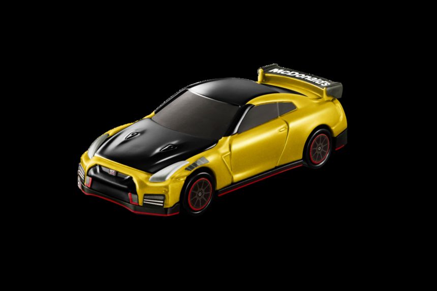 Same but different: Nissan updates 2022 GT-R NISMO once again image