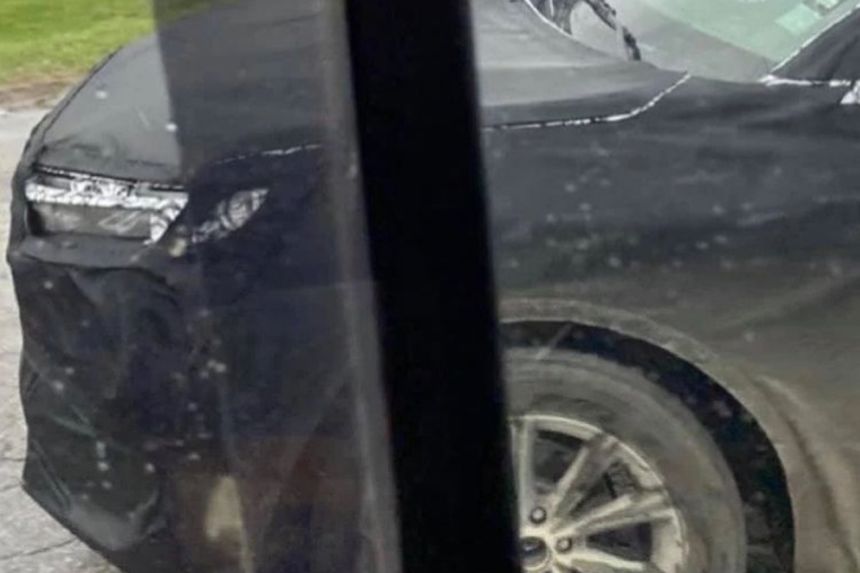 Will Honda reveal the all-new CR-V this year? image