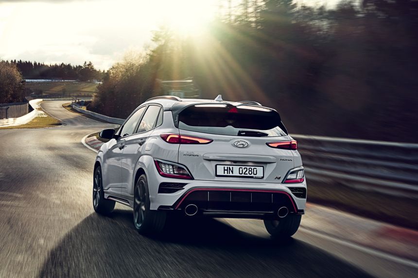 2022 Hyundai Kona N is proof crossovers can be fun image