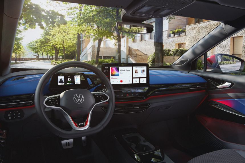 VW ID.4 GTX image