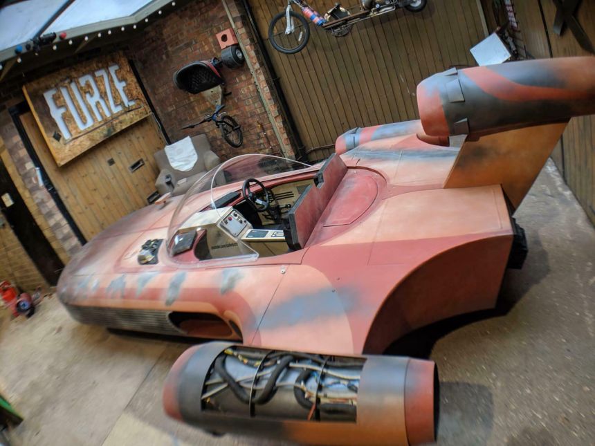 This jet-powered Star Wars Landspeeder is ridiculously awesome image