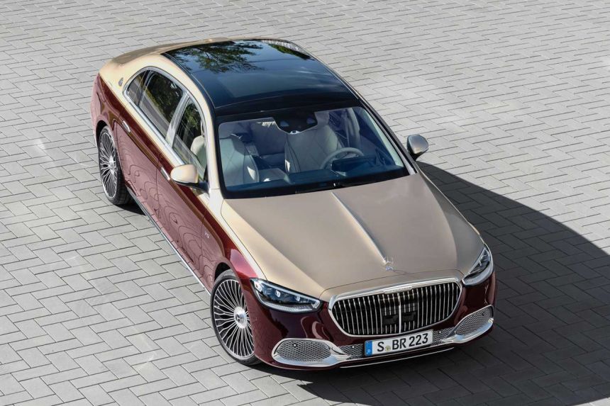 2021 Mercedes-Maybach S680 says long live the V12 image