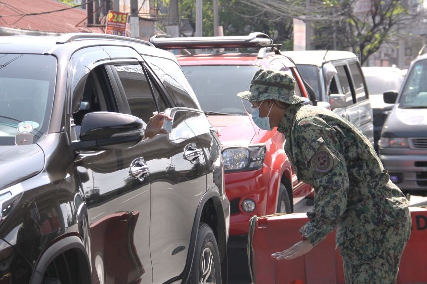 NCR Plus border checkpoints to remain despite GCQ image