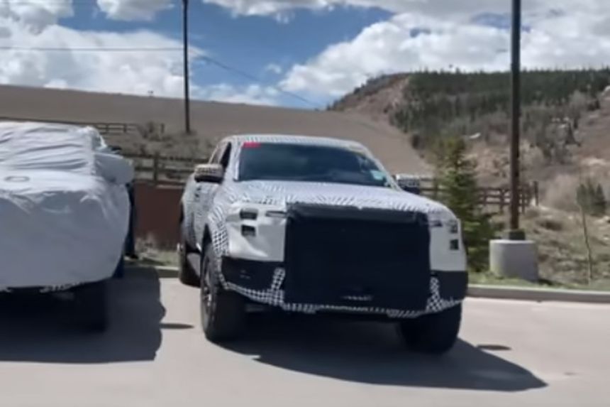 HOLD Ford will build another Ranger Raptor image