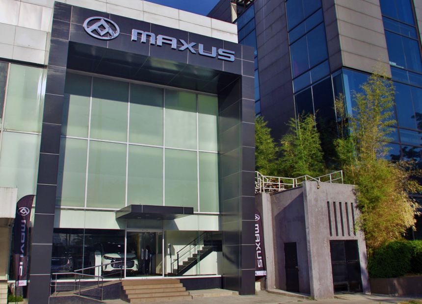 Maxus officially opens 8th dealership in Makati City image