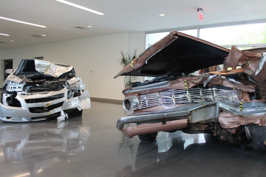 This 2009 Chevrolet Malibu vs 1959 Bel Air crash vid is disturbing image