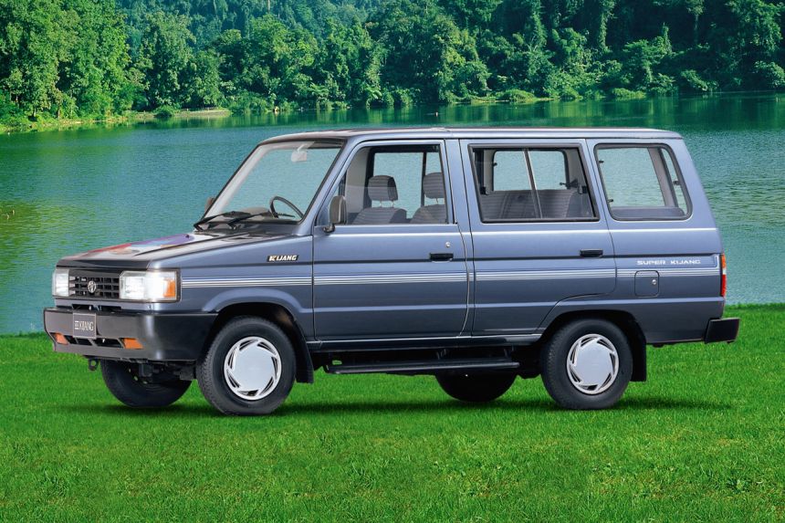 Throwback: How much were Toyotas back in 1995? image