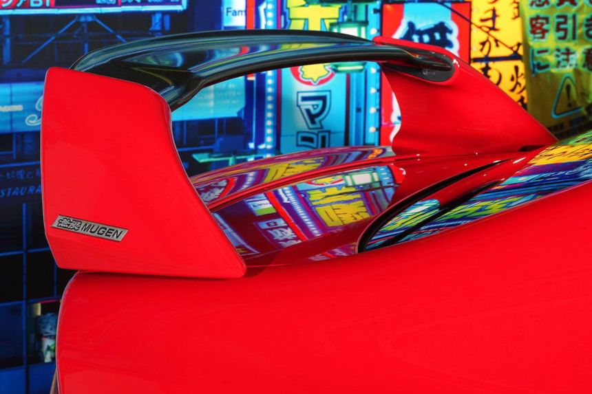 Why is this Honda Civic Type R worth over PHP 6 million? image