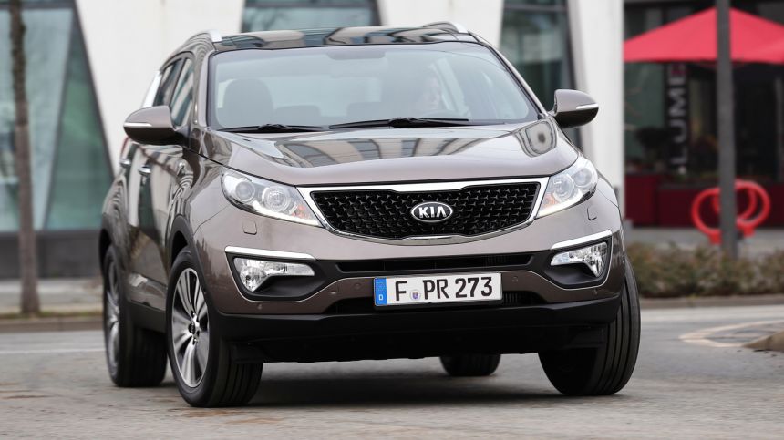 Design Check: Five generations of the Kia Sportage image