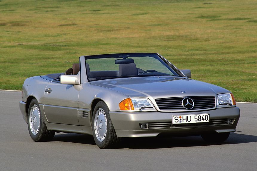 30 years ago, Mercedes-Benz asked Porsche to build a car image