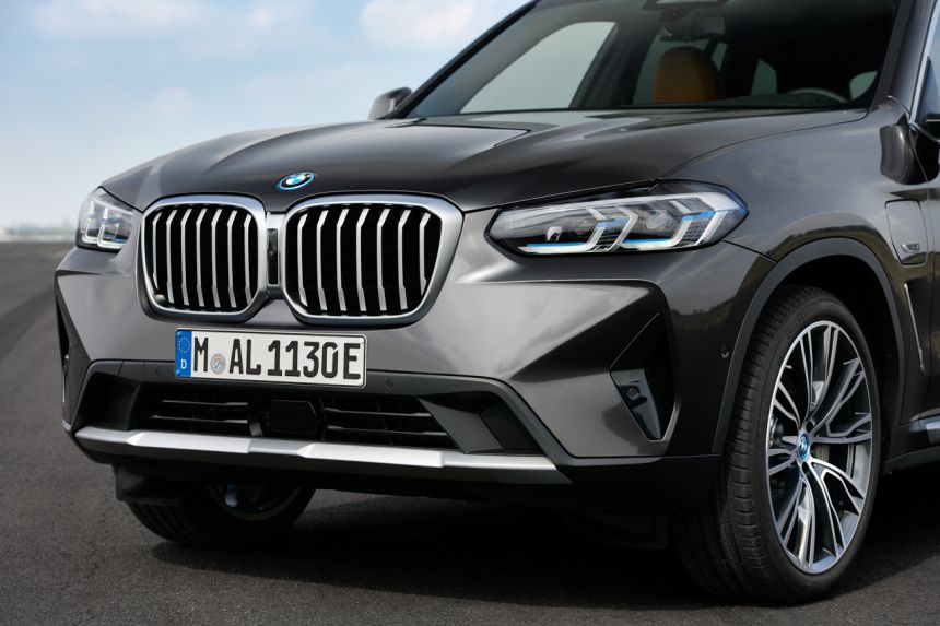Did BMW get the grille just right for the 2021 X3? image