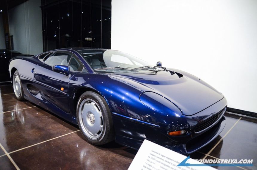 Supercars: The past, present, and future image