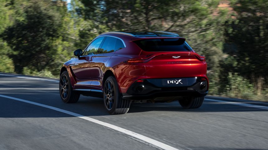 2021 Aston Martin DBX SUV is now in the PH image