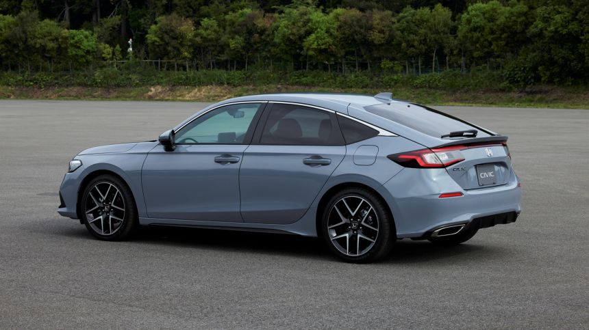 We want Honda PH to bring Civic Hatchback with a manual image