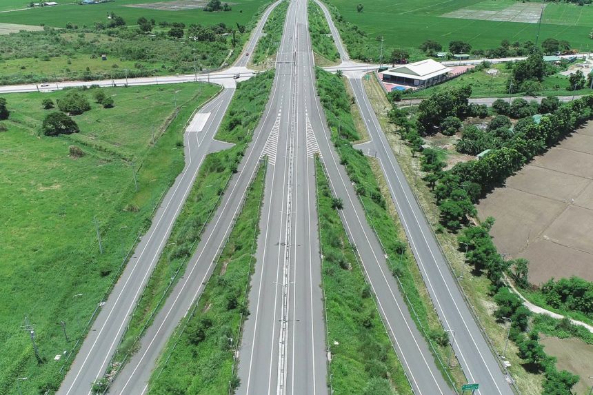 Toll-free Central Luzon Link Expressway now open image