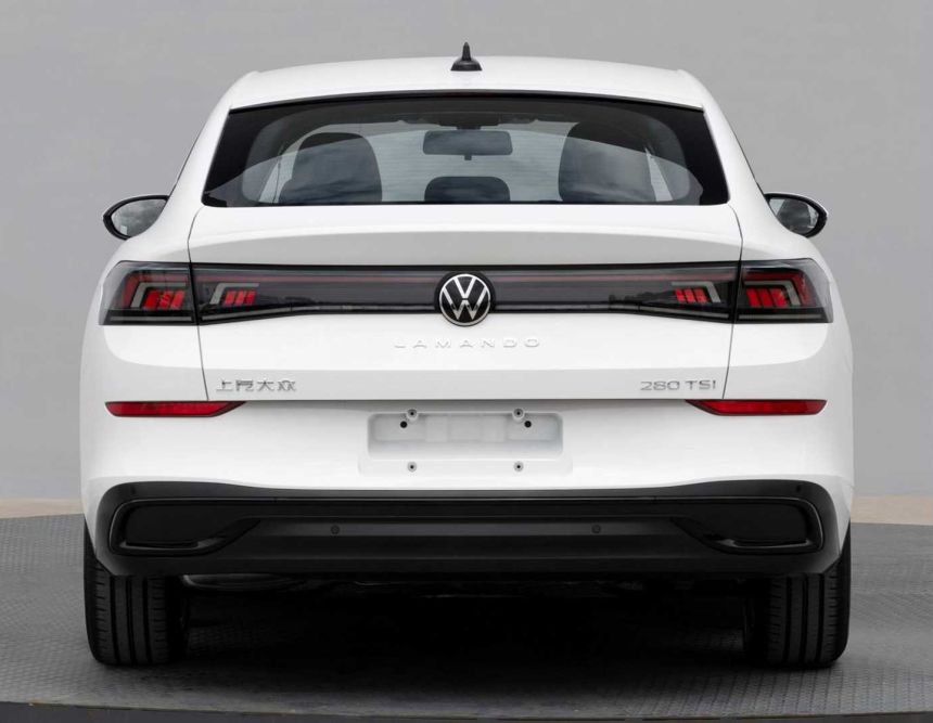Next-gen Volkswagen Lamando will have a big smile image