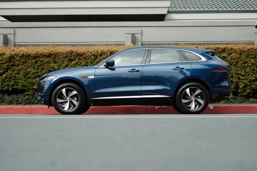 PHP 5.590M will get you the 2021 Jaguar F-Pace image