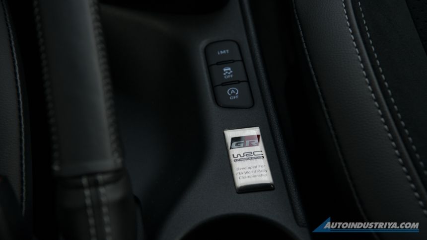 GR Yaris image