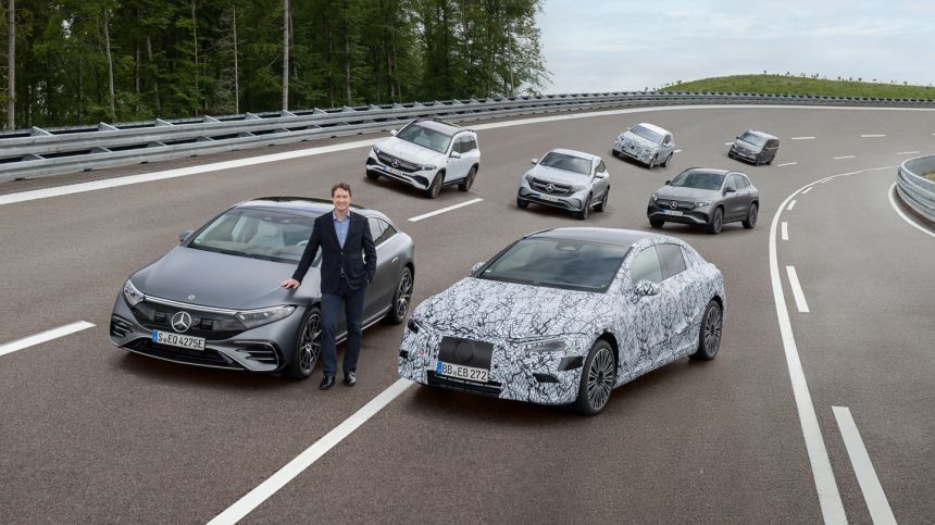 Mercedes-Benz will go all-electric by 2030&hellip;in some markets image