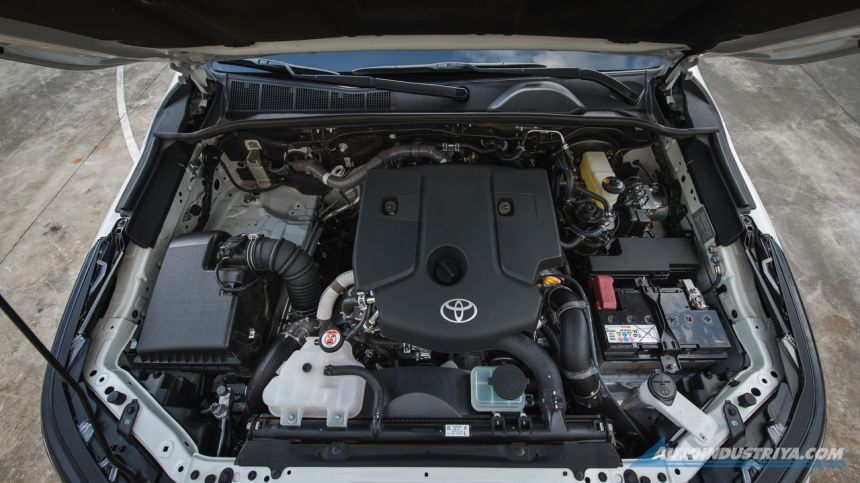 Toyota Hilux to become an electrified turbodiesel in 2024 image