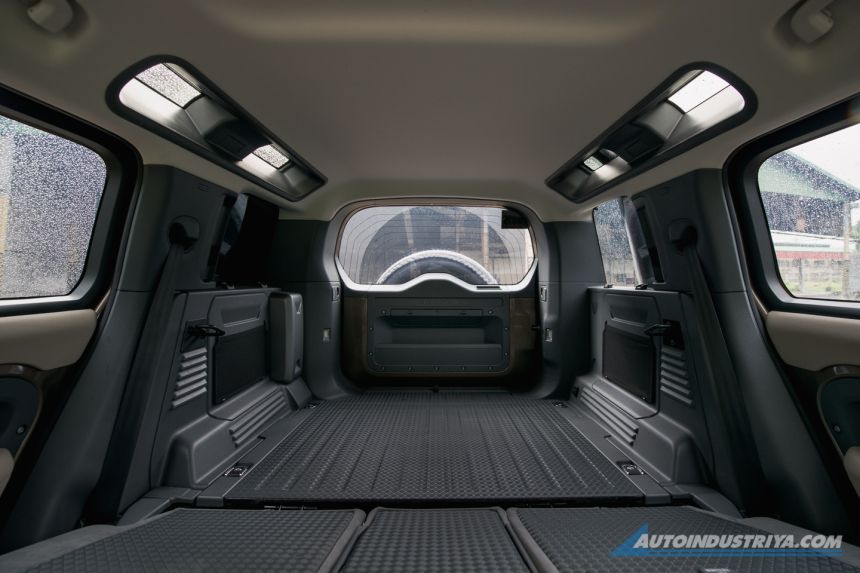 2021 Land Rover Defender D110 Explorer Pack image