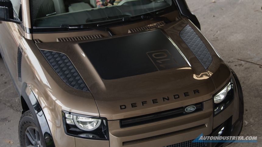 JLR will turn Land Rover models to bespoke brands image