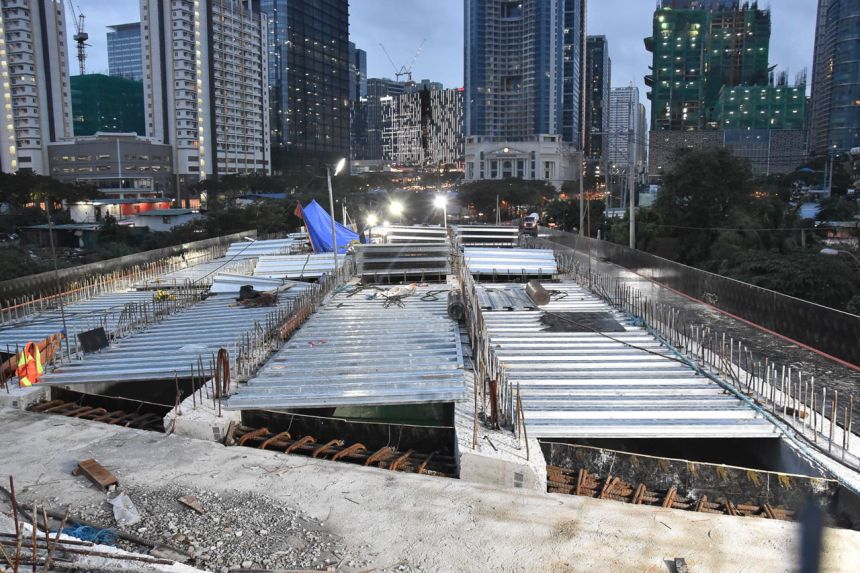 Work on BGC-Ortigas Center Link Road to be finished this Sept image