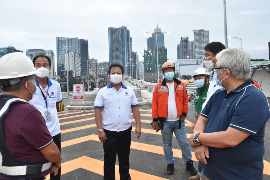 Work on BGC-Ortigas Center Link Road to be finished this Sept image
