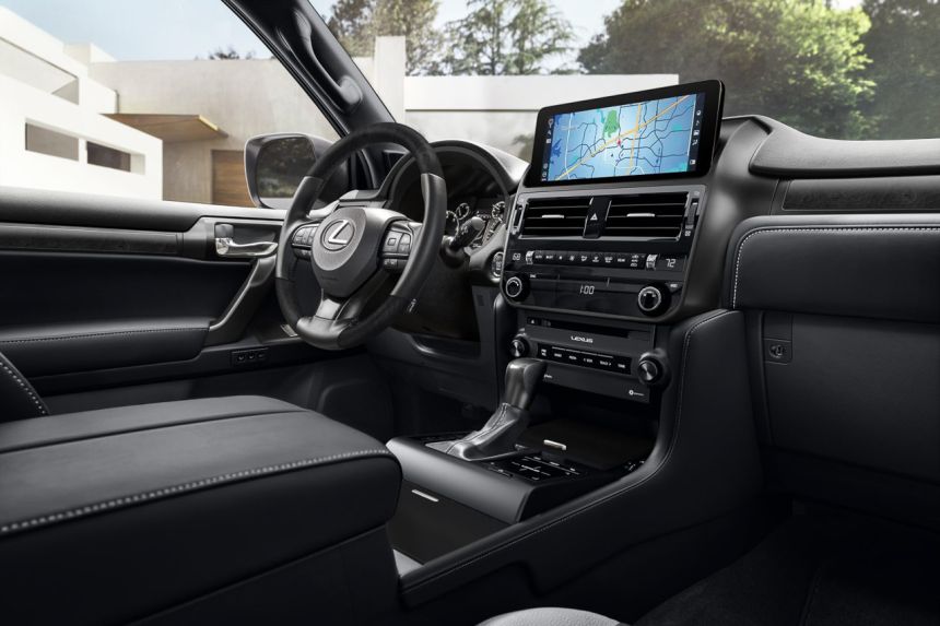 Lexus gives 2022 GX 460 Apple CarPlay, Android Auto image